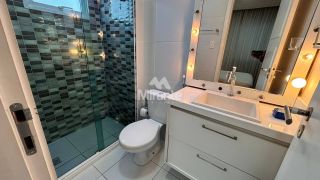 Apartamento Para Alugar com 3 quartos sendo 1 suítes no bairro Santa Mônica em Feira De Santana