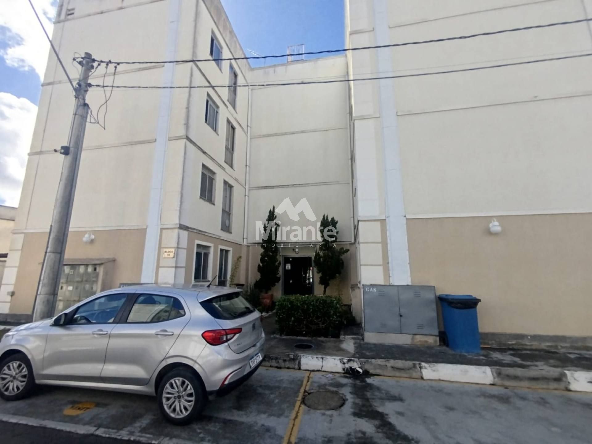 Apartamento Para Vender com 2 quartos no bairro Sim em Feira De Santana