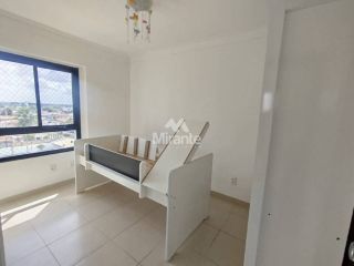 Apartamento Para Vender com 3 quartos sendo 1 suíte no bairro Santa Mônica em Feira De Santana