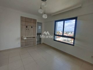 Apartamento Para Vender com 3 quartos sendo 1 suíte no bairro Santa Mônica em Feira De Santana