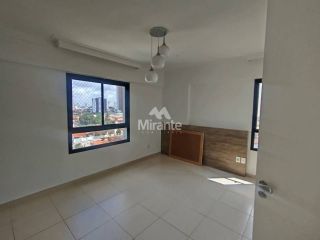 Apartamento Para Vender com 3 quartos sendo 1 suíte no bairro Santa Mônica em Feira De Santana