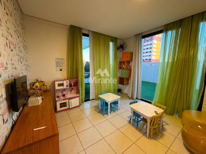 Apartamento Para Vender com 3 quartos sendo 1 suíte no bairro Santa Mônica em Feira De Santana