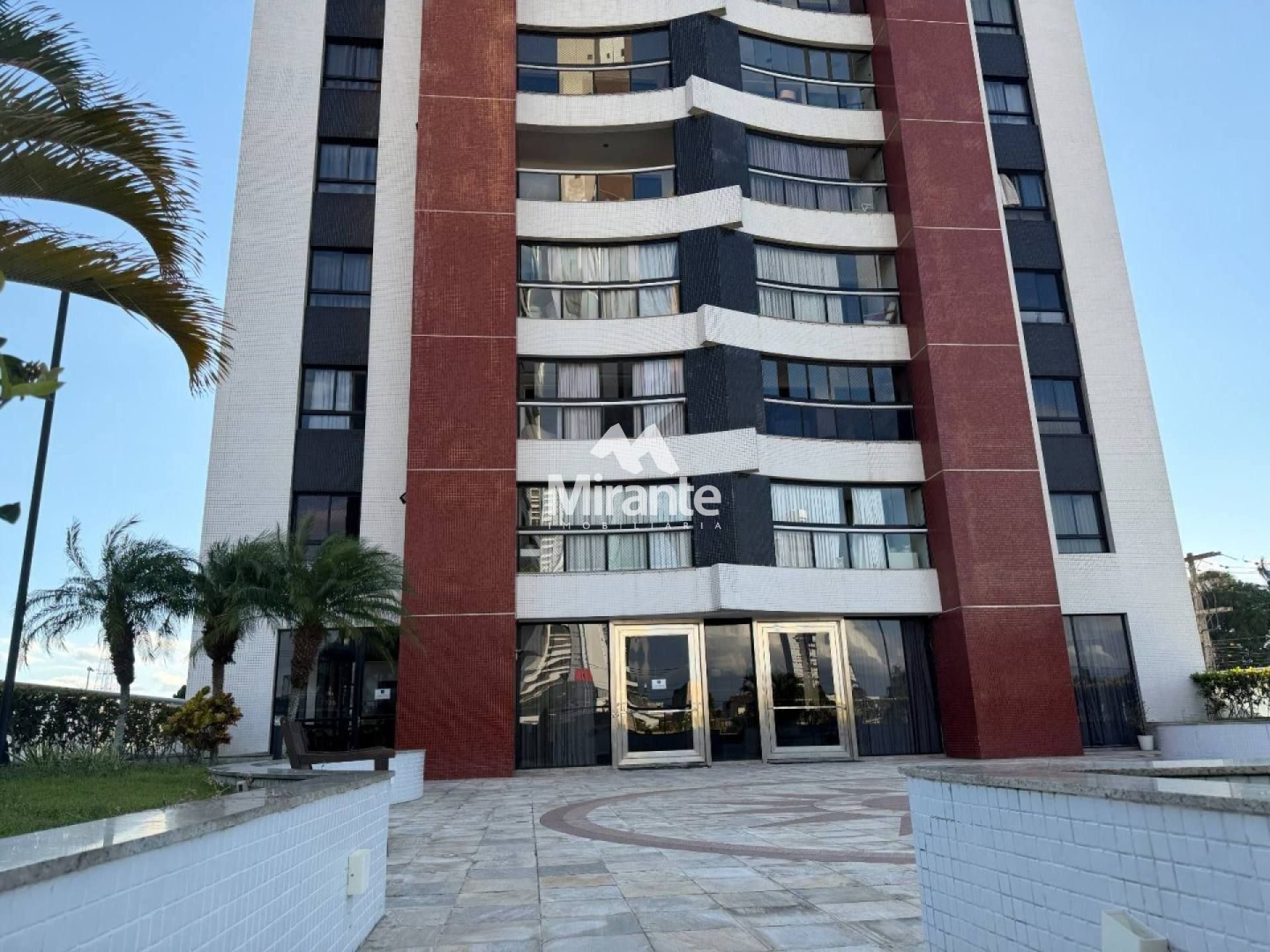 Apartamento Para Alugar com 3 quartos, sendo 1 suíte, no bairro Santa Mônica em Feira De Santana