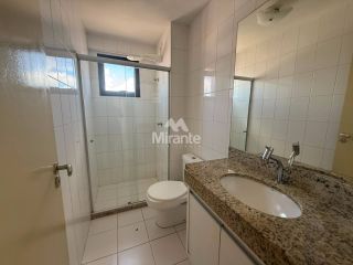 Apartamento Para Alugar com 3 quartos, sendo 1 suíte, no bairro Santa Mônica em Feira De Santana