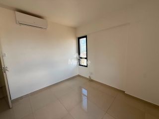 Apartamento Para Alugar com 3 quartos, sendo 1 suíte, no bairro Santa Mônica em Feira De Santana