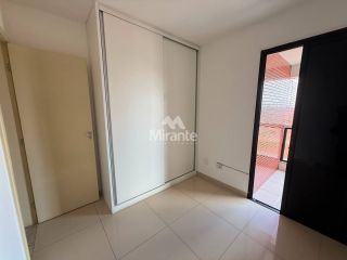 Apartamento Para Alugar com 3 quartos, sendo 1 suíte, no bairro Santa Mônica em Feira De Santana