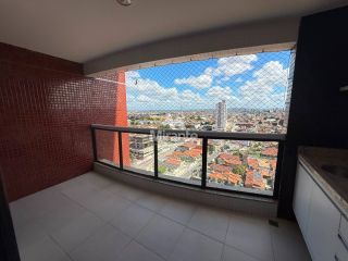 Apartamento Para Alugar com 3 quartos, sendo 1 suíte, no bairro Santa Mônica em Feira De Santana