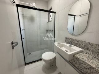 Casa de Condomínio Para Alugar com 3 quartos, sendo 1 suítes no bairro Registro em Feira De Santana