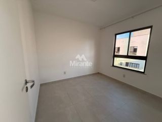Casa de Condomínio Para Alugar com 3 quartos, sendo 1 suítes no bairro Registro em Feira De Santana