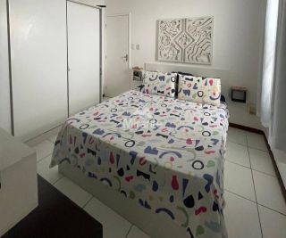 Casa de Condomínio Para Vender com 3 quartos sendo 1 suíte no bairro Sim em Feira De Santana