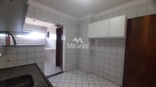 Apartamento Para Alugar com 2 quartos sendo 1 suíte no bairro Ponto Central em Feira De Santana