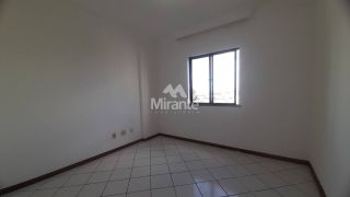Apartamento Para Alugar com 2 quartos sendo 1 suíte no bairro Ponto Central em Feira De Santana