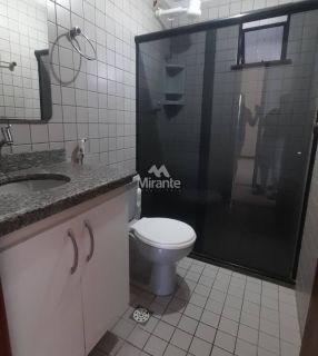 Apartamento Para Alugar com 2 quartos sendo 1 suíte no bairro Ponto Central em Feira De Santana