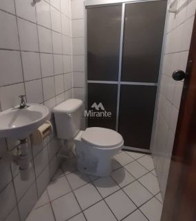 Apartamento Para Alugar com 2 quartos sendo 1 suíte no bairro Ponto Central em Feira De Santana