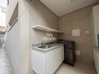 Casa de Condomínio Para Alugar com 04 quartos, sendo 03 suítes, no bairro Sim em Feira De Santana