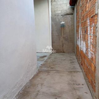 Casa Para Vender com 2 quartos no bairro Tomba em Feira De Santana