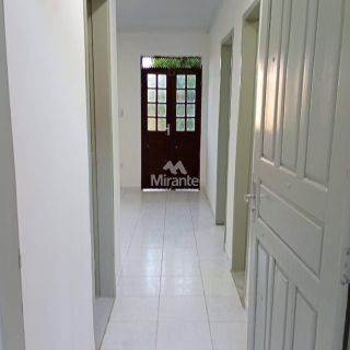 Casa Para Vender com 2 quartos no bairro Tomba em Feira De Santana