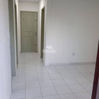 Casa Para Vender com 2 quartos no bairro Tomba em Feira De Santana