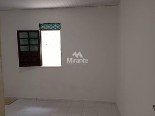 Casa Para Vender com 2 quartos no bairro Tomba em Feira De Santana