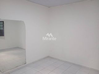 Casa Para Vender com 2 quartos no bairro Tomba em Feira De Santana