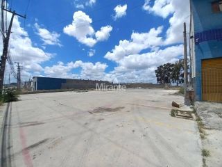 Lote / Terreno Comercial Para Vender no Anel de Contorno em Feira De Santana