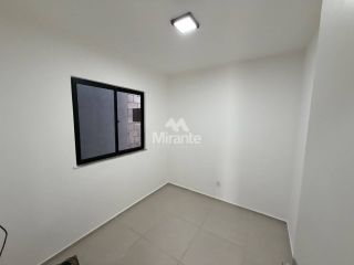 Casa de Condomínio Para Alugar com 2 quartos no bairro Registro em Feira De Santana