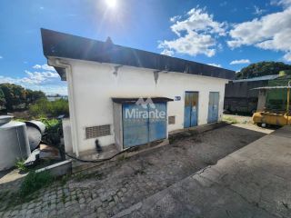 Galpão / Depósito / Armazém Para Vender no bairro CIS em Feira De Santana