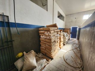 Galpão / Depósito / Armazém Para Vender no bairro CIS em Feira De Santana
