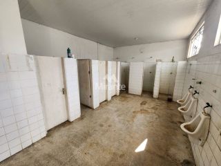 Galpão / Depósito / Armazém Para Vender no bairro CIS em Feira De Santana