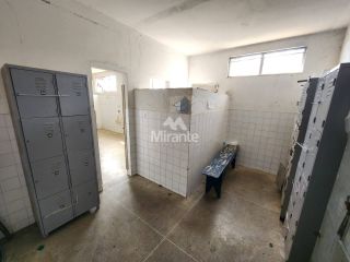 Galpão / Depósito / Armazém Para Vender no bairro CIS em Feira De Santana