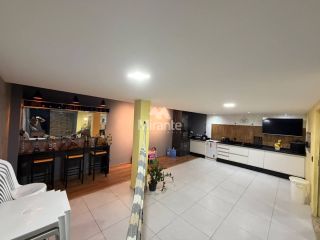Casa de Condomínio Para Vender com 4 quartos sendo 1 suíte no bairro Sim em Feira De Santana
