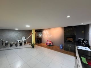 Casa de Condomínio Para Vender com 4 quartos sendo 1 suíte no bairro Sim em Feira De Santana