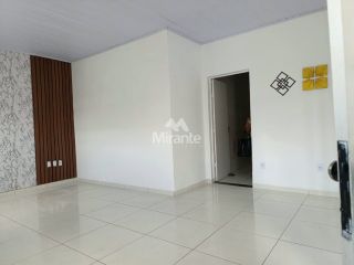 Casa Para Alugar com 3 quartos sendo 1 suíte no bairro Jardim Cruzeiro em Feira De Santana