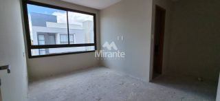 Casa de Condomínio Para Vender com 4 quartos sendo 2 suítes no bairro Lagoa Salgada em Feira De Santana