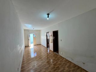 Casa Para Alugar com 2 quartos no bairro Centro em Feira De Santana