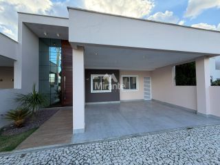 Casa de Condomínio Para Vender com 3 quartos sendo 1 suíte no bairro Registro em Feira De Santana