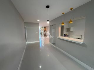 Casa de Condomínio Para Vender com 3 quartos sendo 1 suíte no bairro Registro em Feira De Santana
