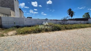 Lote / Terreno de Bairro Para Vender no bairro Queimadinha em Feira De Santana