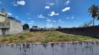 Lote / Terreno de Bairro Para Vender no bairro Queimadinha em Feira De Santana