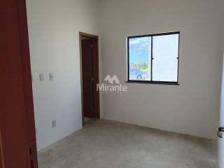 Casa de Condomínio Para Vender com 3 quartos sendo 3 suítes no bairro Registro em Feira De Santana