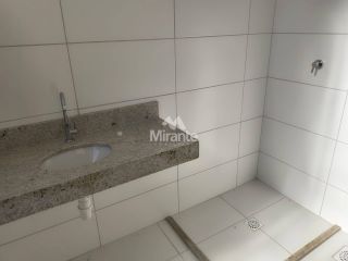 Casa de Condomínio Para Vender com 3 quartos sendo 3 suítes no bairro Registro em Feira De Santana