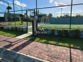 Casa de Condomínio Para Vender com 3 quartos sendo 3 suítes no bairro Registro em Feira De Santana