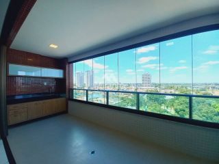Apartamento Para Alugar com 3 quartos sendo 1 suíte no bairro Santa Mônica em Feira De Santana