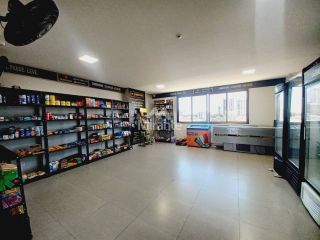 Apartamento Para Alugar com 3 quartos sendo 1 suíte no bairro Santa Mônica em Feira De Santana