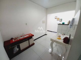 Casa de Condomínio Para Vender com 2 quartos sendo 1 suíte no bairro Papagaio em Feira De Santana