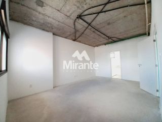Apartamento Para Vender com 3 quartos, sendo 3 suítes no bairro Santa Mônica em Feira De Santana
