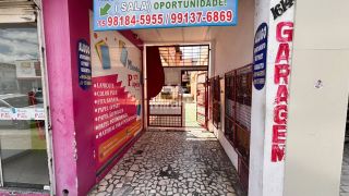 Casa Comercial Para Vender com 3 quartos no bairro Centro em Feira De Santana