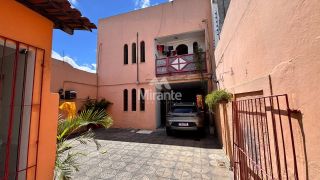 Casa Comercial Para Vender com 3 quartos no bairro Centro em Feira De Santana