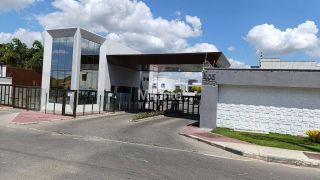 Casa de Condomínio Para Vender com 4 quartos sendo 4 suítes no bairro Lagoa Salgada em Feira De Santana