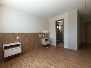 Casa de Condomínio Para Vender com 4 quartos sendo 4 suítes no bairro Lagoa Salgada em Feira De Santana